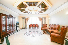 4 Bedrooms 4 Bathrooms Lux and Large 220sq Apartment,With Teracce and View